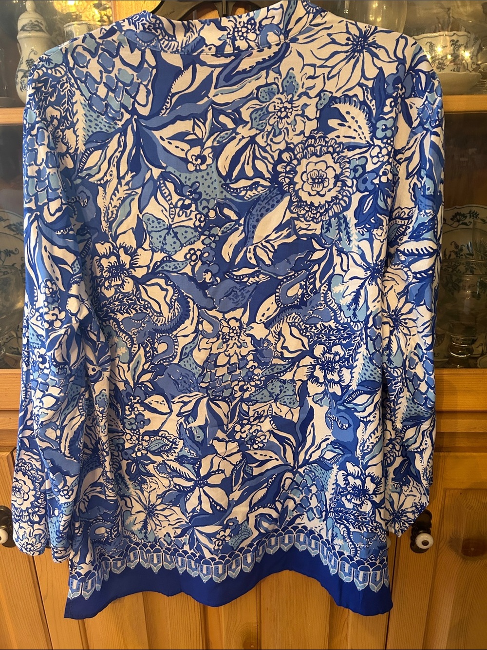 Lilly Pulitzer Blue & White Floral Blouse - Picture 5 of 5